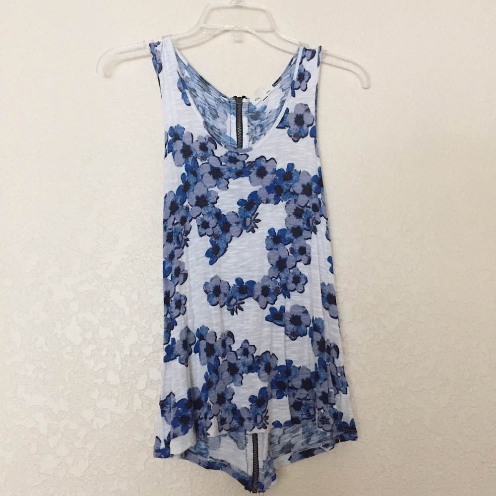 Silence + Noise Blue Floral Tank Top!